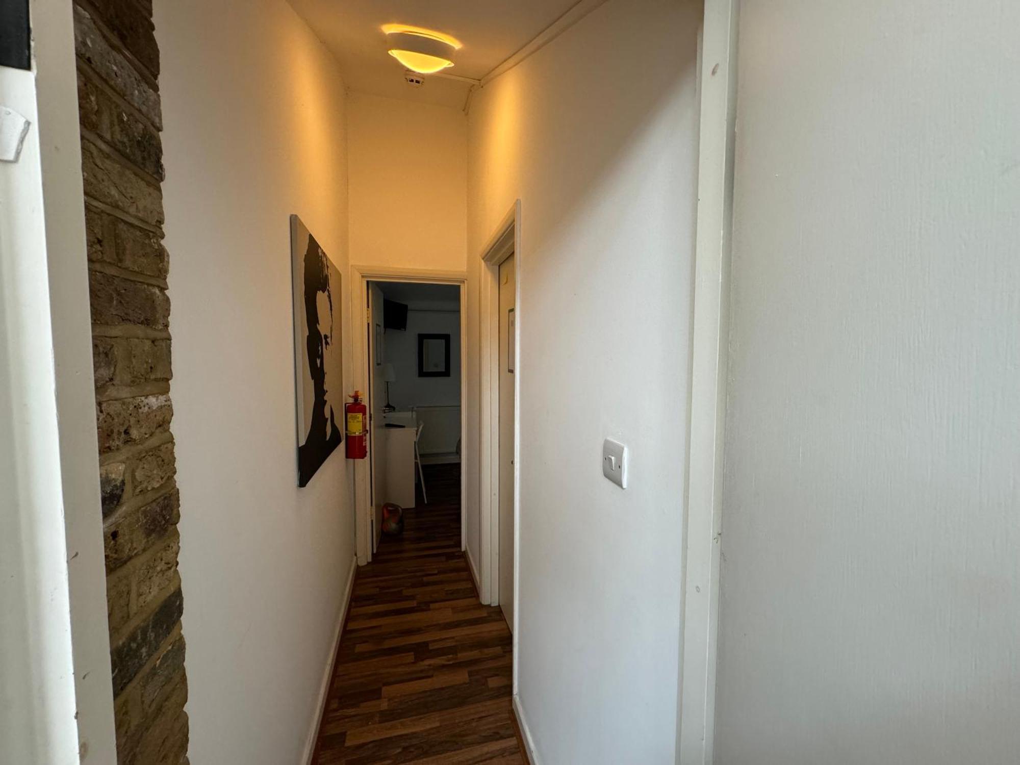 365 London Hostel 外观 照片